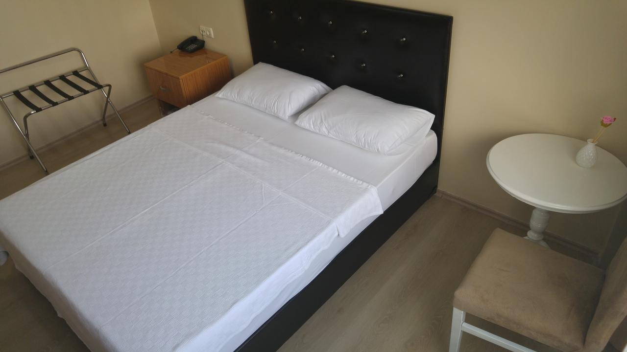 Doyuranlar Ata Hotel エジェアバト エクステリア 写真